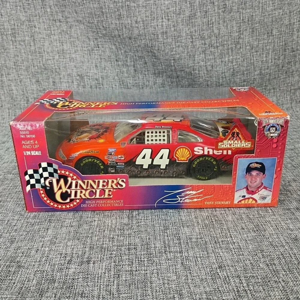 1:24 Winners Circle Diecast 1998 Tony Stewart #44 Small Soldiers Shell Nascar